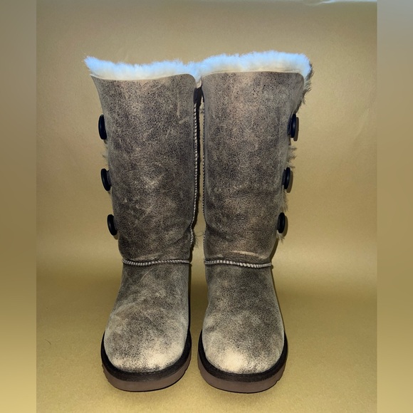 UGG Bailey Button Triplet Bomber Boots